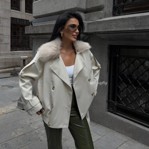 ZARA WATER REPELLENT SHORT TRENCH COAT FUR Size XL - Picture 2 of 16